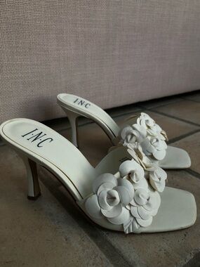 INC International Concepts Cream Floral Appliqué Leather Slip-On Heels
